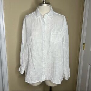 KIRIOUS White Button Up Long Sleeve